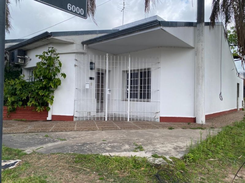 Casa en Alquiler en SANTA FE