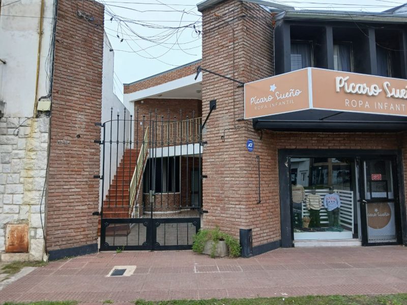 Local Comercial en Alquiler en SANTA FE