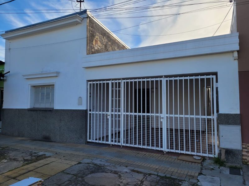 Casa en Alquiler en SANTA FE
