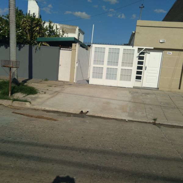 Casa en Alquiler en SANTA FE