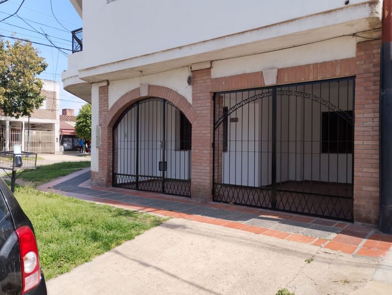 Casa en Alquiler en SANTA FE